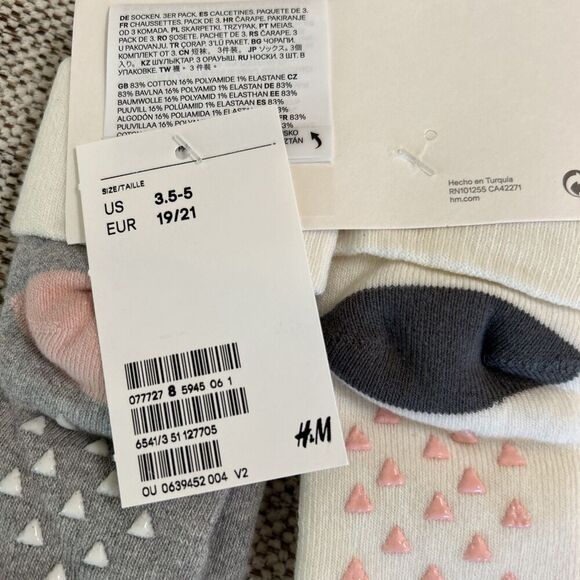 H&M Girls Infant Set Marie Aristocrat Cat Pink White and Socks 2-4 Months NEW - Picture 9 of 9